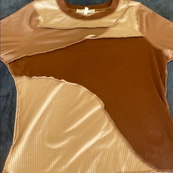 Gilded Intent Ribbed Knit Top - Picture 3 of 5